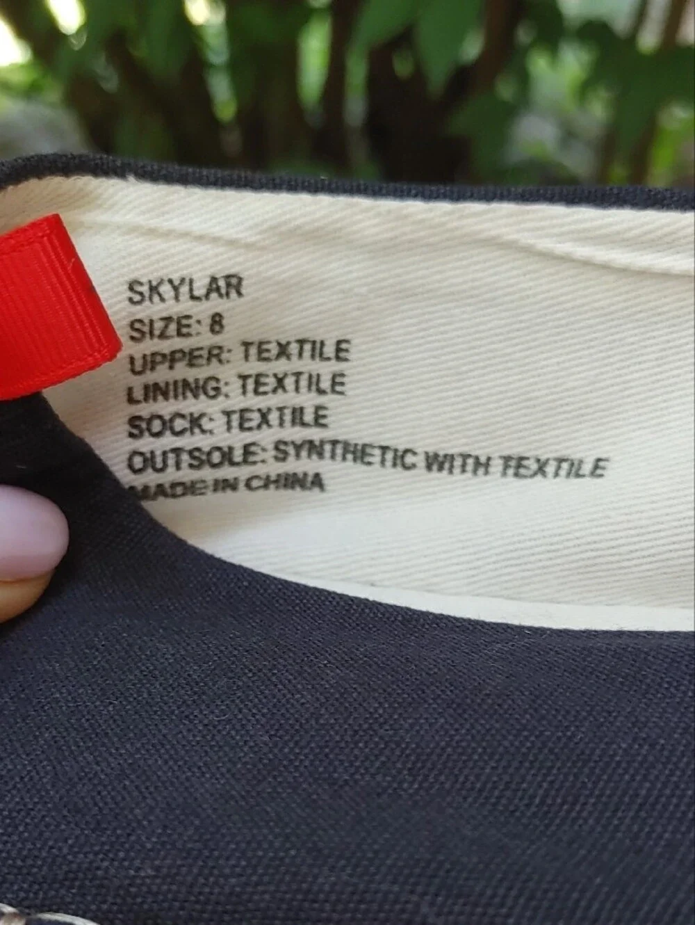 Crown & Ivy Skylar Red Lobster Embroidery Size 8 (1069)